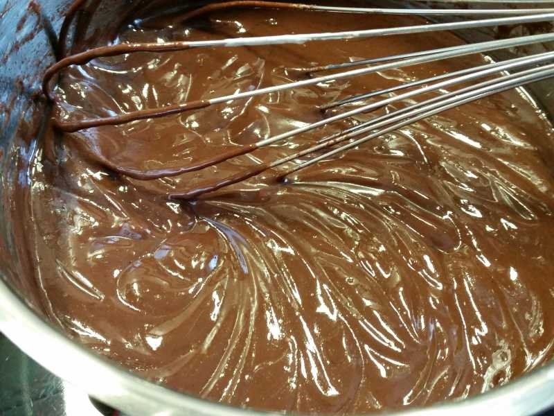Шоколадний торт без випічки