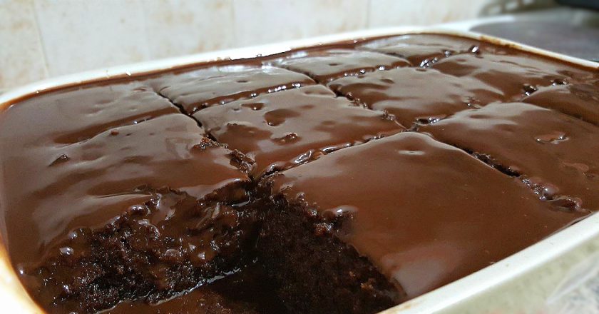 Грецький шоколадний пиріг - Це Смак