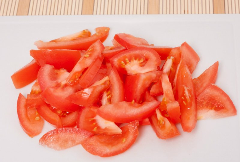 Салат з баклажанами та помідорами