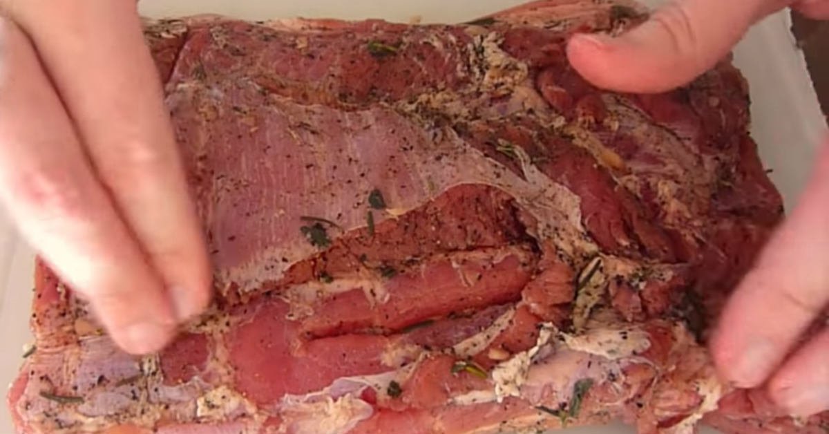 Сиров'ялена ковбаса зі свинини